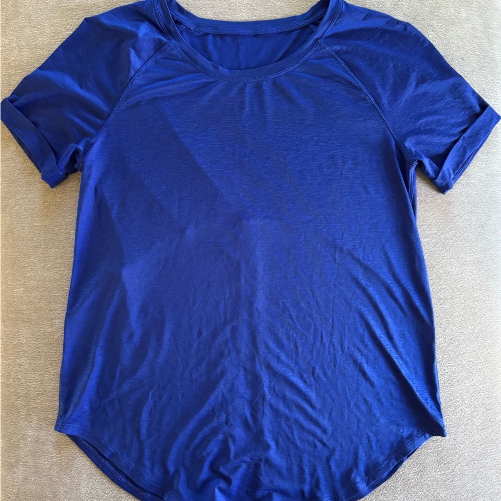 Women’s lululemon athletica Royal Blue Short Sleeve Tee